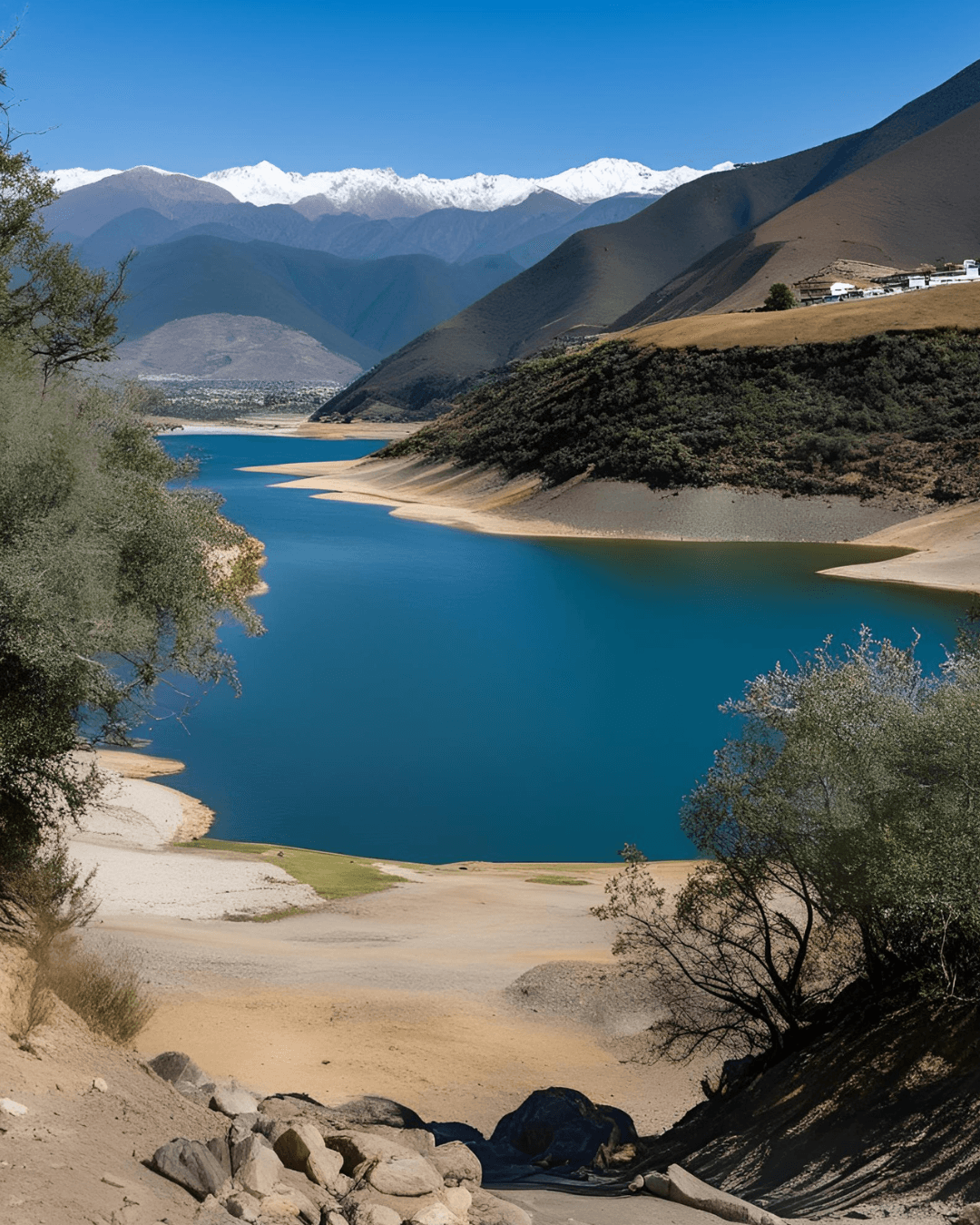 ¿Qué ver en los Andes Centrales? Descúbrelo arrendando un auto