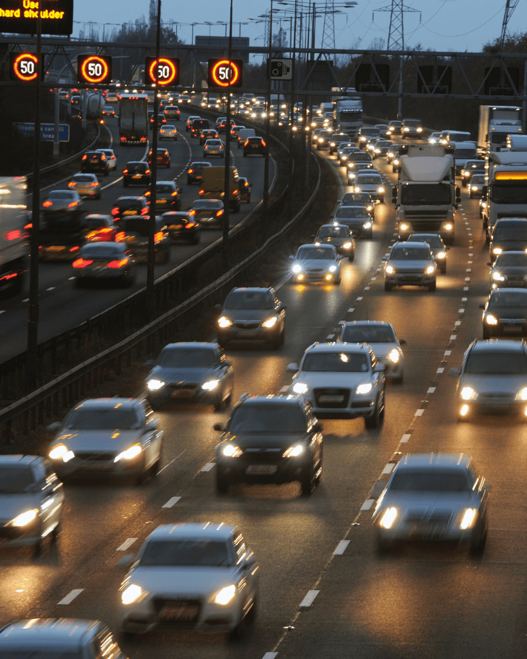 Consejos para conducir en Santiago durante las horas punta
